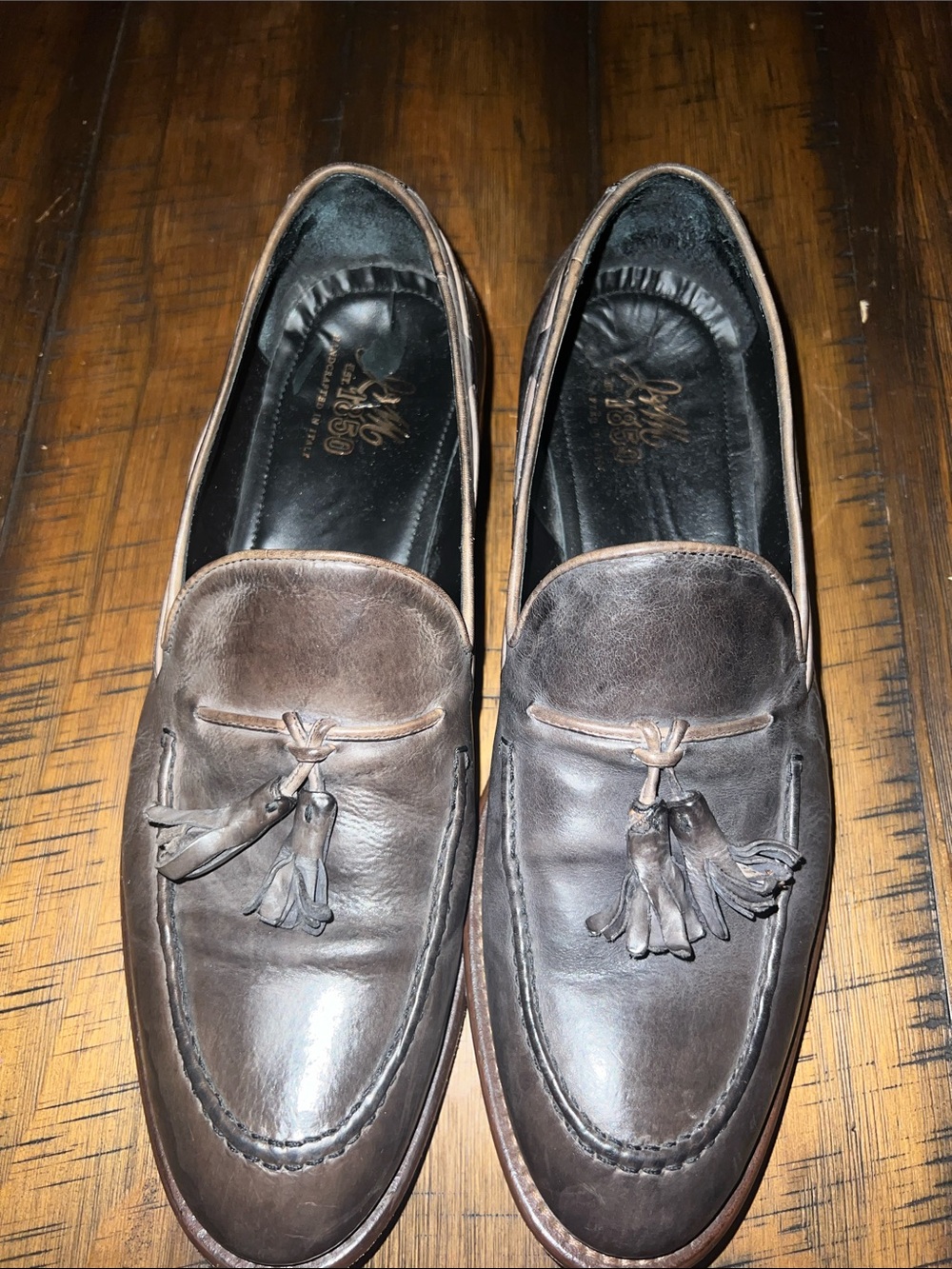 J&M 1850 Johnston & Murphy Italian Handmade Leather Tassel Loafers